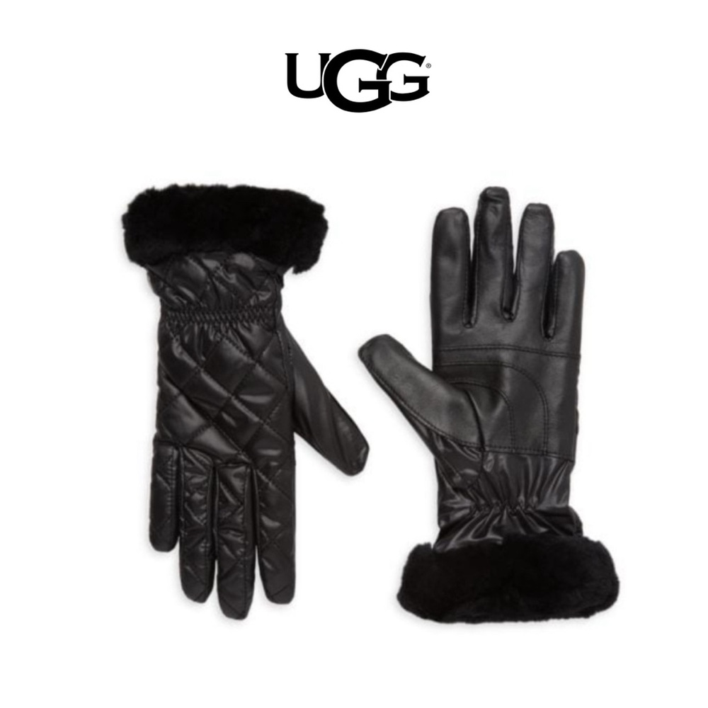 UGG Black Quilted Touchscreen Leather Gloves NWT